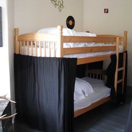 Art Roch Hostel Édimbourg Extérieur photo
